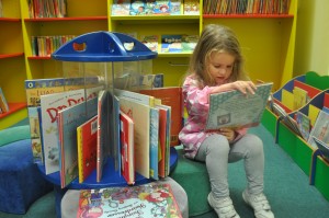 Day 167:  Peace and quiet whilst choosing new books at the library #happyfamilysummer #summerbucketlistchallenge